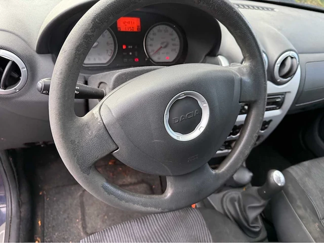 Dacia - 2008 - sandero - 1.4 lauréate - personenauto - afbeelding 10 van  16
