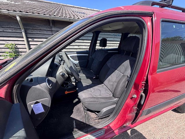 Dacia - 2009 - logan mcv - 1.6-16v lauréate 7p. - personenauto - afbeelding 23 van  27
