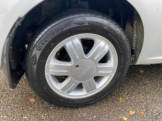 Dacia - 2011 - logan mcv - 1.6 mpi blackline - 22-snl-8 - afbeelding 10 van  23