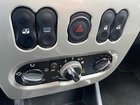 Dacia - 2011 - logan mcv - 1.6 mpi blackline - 22-snl-8 - afbeelding 23 van  23