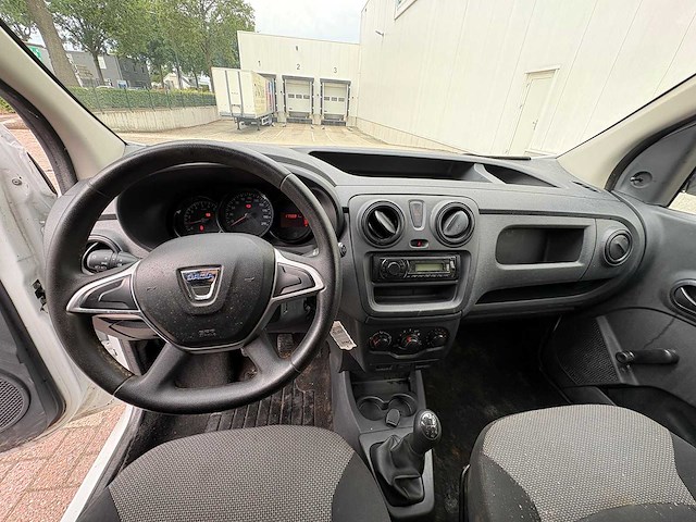 Dacia - dokker - 1.5 dci 75 ambiance - van - afbeelding 3 van  16
