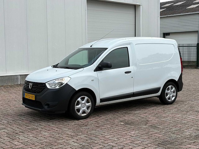 Dacia - dokker - 1.5 dci 75 essential - van - afbeelding 1 van  14