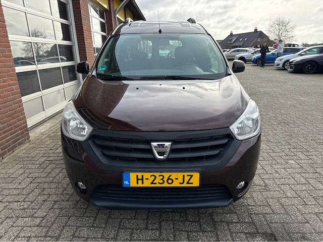 Dacia - dokker - 1.6 sce - personenauto - 2017 - afbeelding 9 van  9