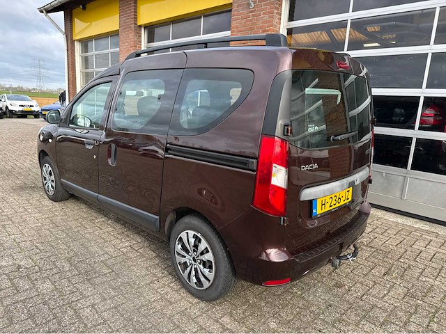 Dacia - dokker - 1.6 sce - personenauto - 2017 - afbeelding 2 van  16