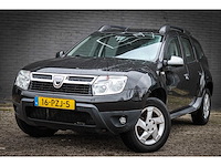 Dacia - duster - 1.6 lauréate 2wd 16-pzj-5 - afbeelding 1 van  17