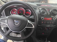Dacia - sandero - 0.9 tce bi-fuel amb. - car - 2017 - afbeelding 15 van  16