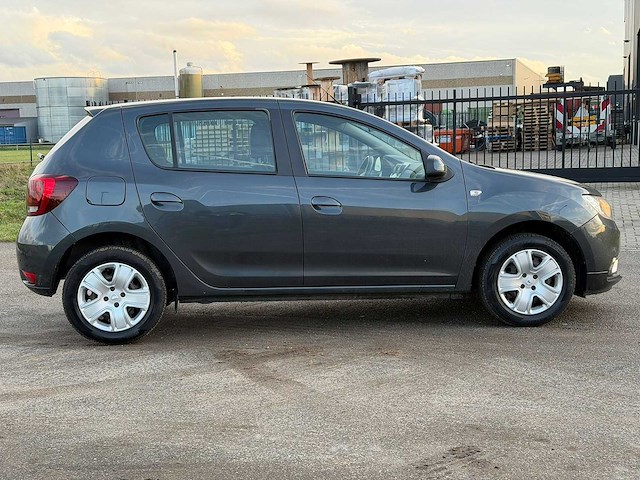 Dacia - sandero - 0.9 tce laureate - car - 2017|pr-498-p|iaw - afbeelding 7 van  21