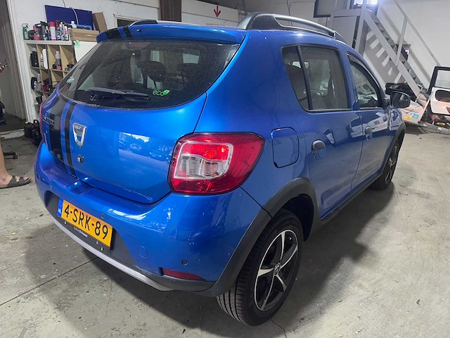 Dacia - sandero - 0.9 tce stepway lau. - 4-srk-89- 2013 - afbeelding 8 van  19