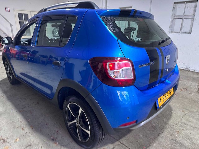 Dacia - sandero - 0.9 tce stepway lau. - 4-srk-89 - afbeelding 15 van  21