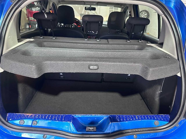 Dacia - sandero - 0.9 tce stepway lau. - 4-srk-89 - afbeelding 10 van  21