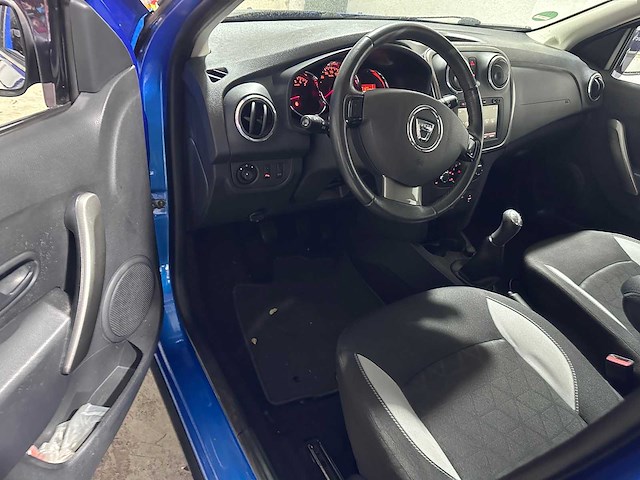 Dacia - sandero - 0.9 tce stepway lau. - 4-srk-89 - afbeelding 21 van  21