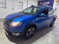 Dacia - sandero - 0.9 tce stepway lau. - 4-srk-89 - afbeelding 1 van  15