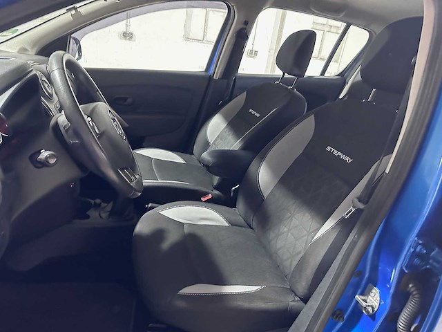Dacia - sandero - 0.9 tce stepway lau. - 4-srk-89 - afbeelding 5 van  10