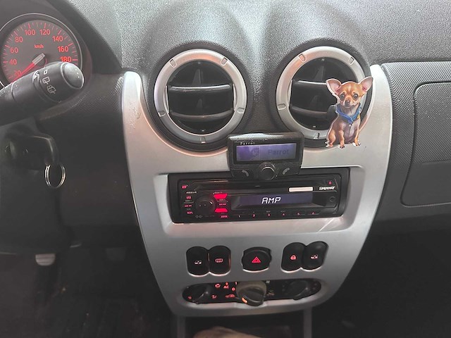Dacia - sandero - 1.2 lauréate - 81-jsp-2- 2009 - afbeelding 2 van  18