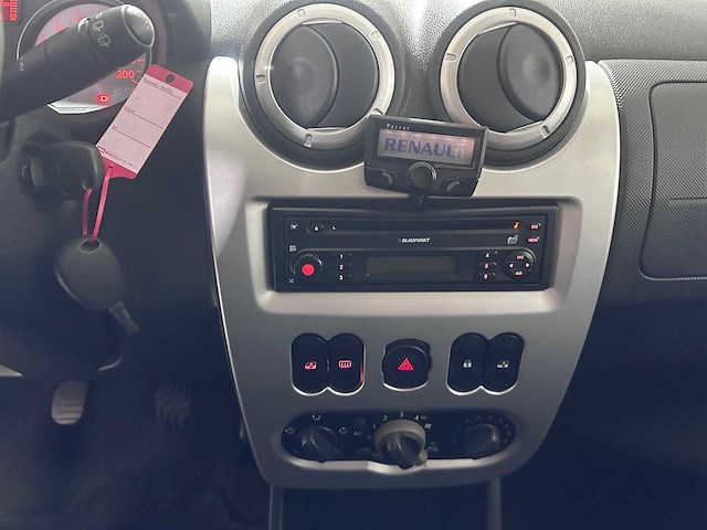 Dacia - sandero - 1.6 lauréate - 35-jln-6 - afbeelding 4 van  18