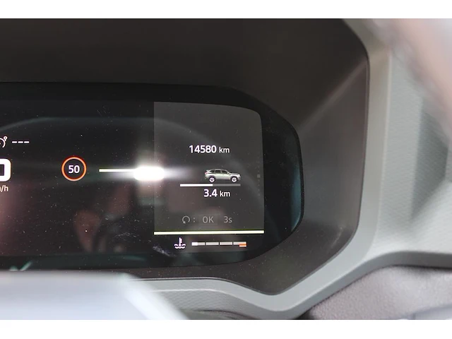 Dacia bigster mild hybrid-g140 met kenteken jsv-16-j. uitgerust met 1,2 benzinemotor en lpg installatie en ... - afbeelding 3 van  14