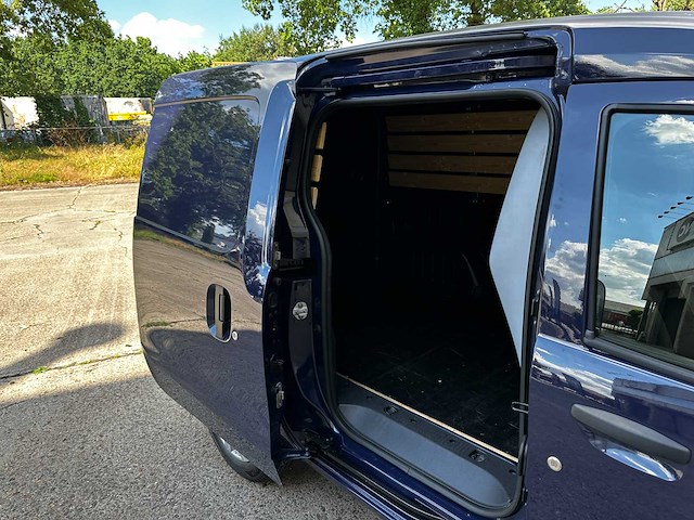 Dacia dokker 1.6 mpi 100 basic 101pk 2016, v-85-ltp - afbeelding 10 van  18