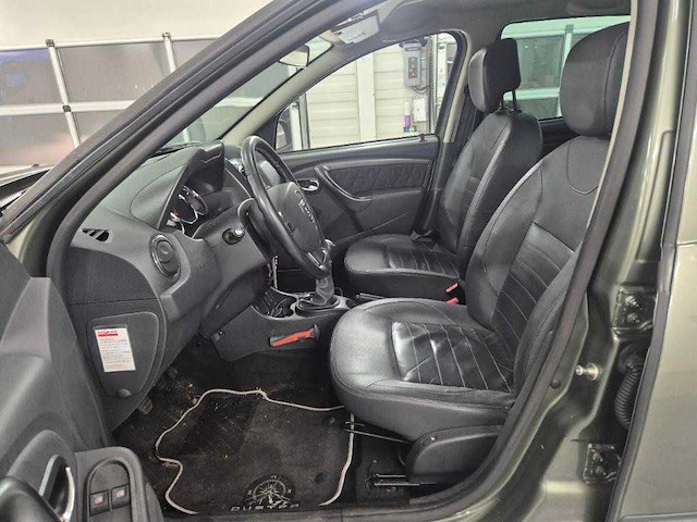 Dacia duster 1.2 tce 4x2 lauréate | l-803-kg - afbeelding 5 van  11