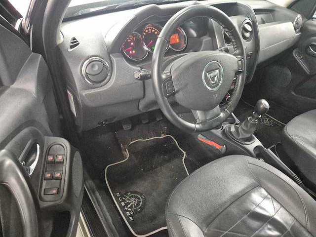 Dacia duster 1.2 tce 4x2 lauréate | l-803-kg - afbeelding 16 van  21