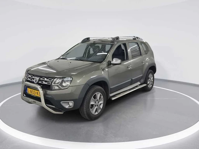Dacia duster 1.2 tce 4x2 lauréate | l-803-kg - afbeelding 1 van  4