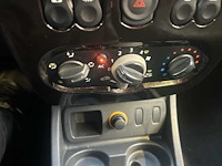 Dacia duster 1.6 lauréate 2010 | 50-nbl-3 - afbeelding 5 van  16