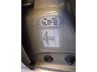 Dacia duster 1.6 lauréate 2010 | 50-nbl-3 - afbeelding 8 van  16