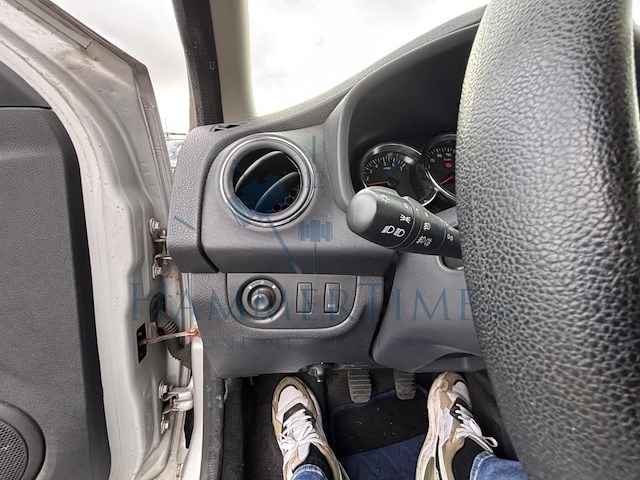 Dacia logan 0.9 tce laureate,2017 - afbeelding 15 van  33