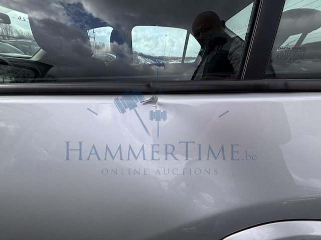 Dacia logan 0.9 tce laureate,2017 - afbeelding 27 van  33