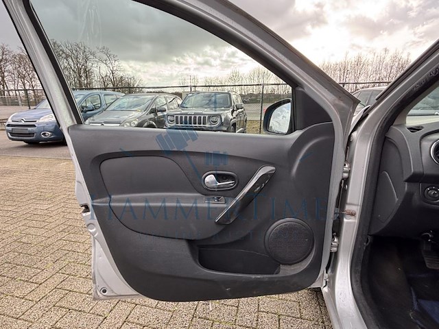 Dacia logan 0.9 tce laureate,2017 - afbeelding 33 van  33