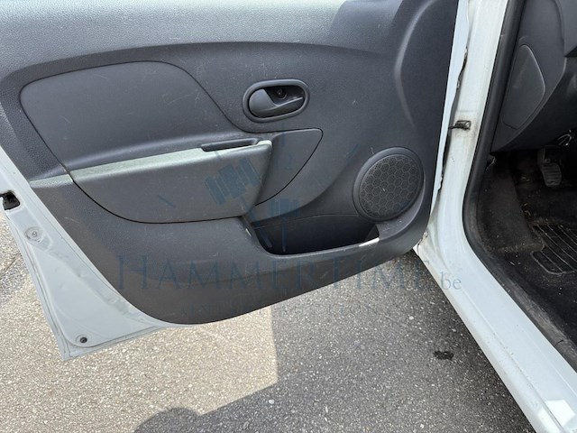 Dacia logan 1.5 dci ambiance,2015 - afbeelding 32 van  33