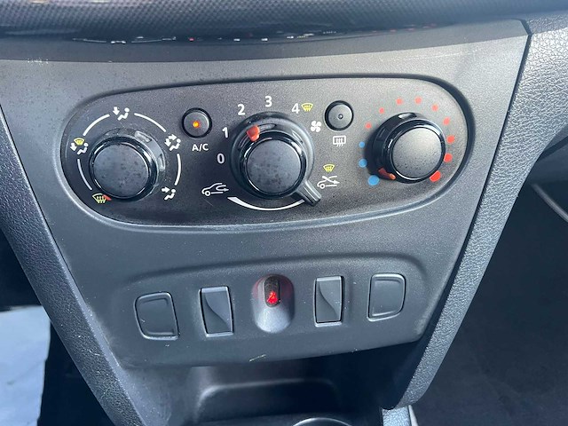 Dacia logan mcv 0.9 tce ambiance, nt-328-x - afbeelding 14 van  22
