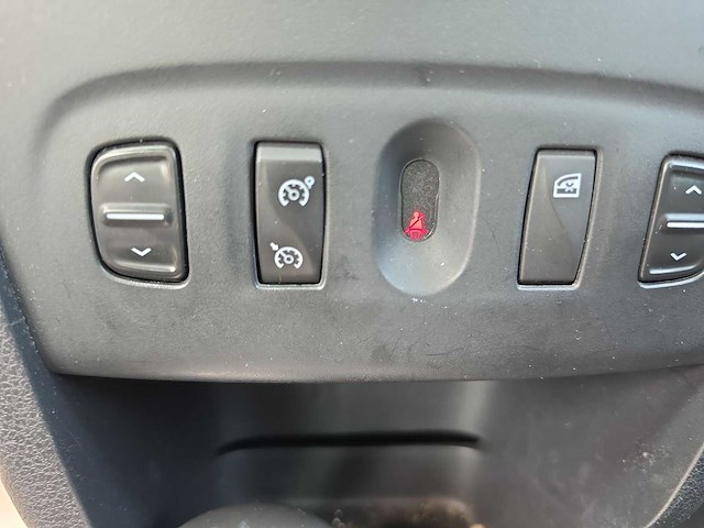 Dacia logan mcv 0.9 tce prestige 2015 | hg-912-l - afbeelding 9 van  19