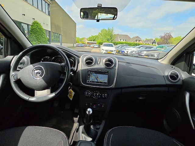 Dacia logan mcv 0.9 tce prestige 2015 | hg-912-l - afbeelding 15 van  19