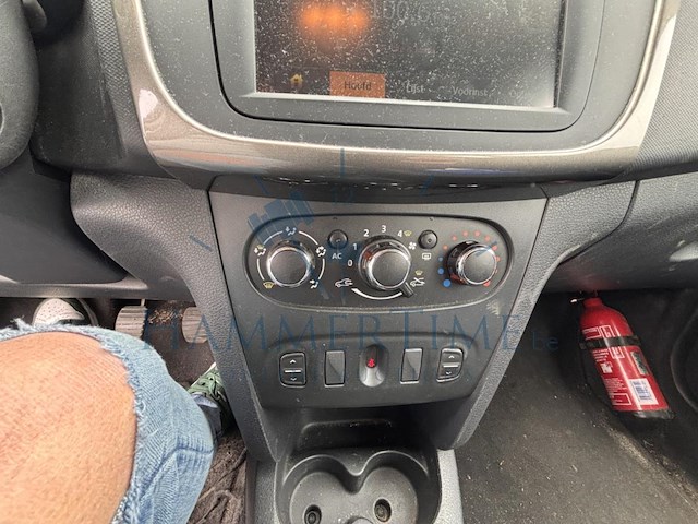 Dacia logan mcv 1.5 dci laureate, 2014 - afbeelding 8 van  41