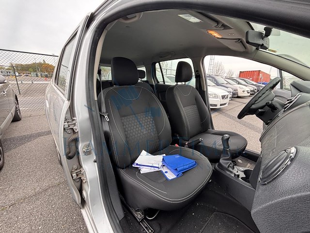 Dacia logan mcv 1.5 dci laureate, 2014 - afbeelding 19 van  41