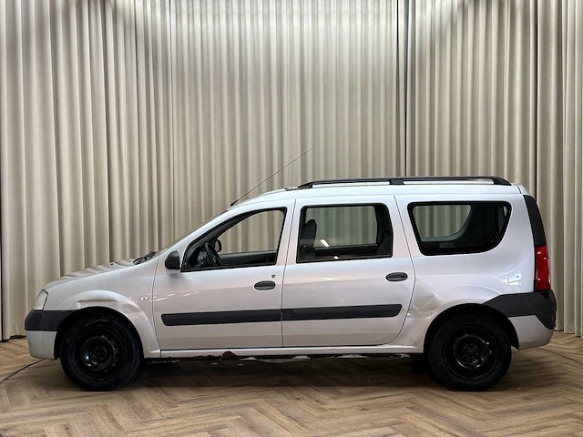 Dacia logan mcv 1.6-16v lauréate 2008 - afbeelding 8 van  13