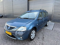 Dacia logan mcv 1.6-16v lauréate, 99-zj-db - afbeelding 1 van  12