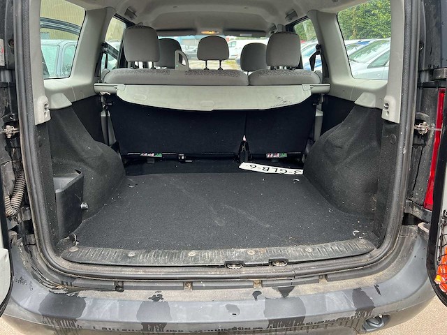 Dacia logan mcv 1.6 lauréate | 23-glb-6 - afbeelding 18 van  30