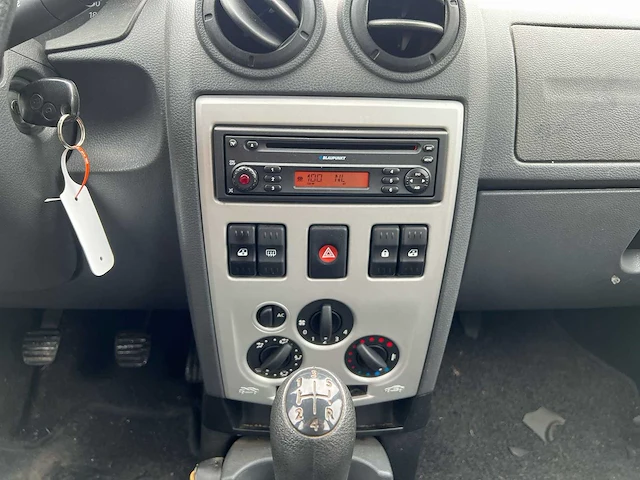 Dacia logan mcv 1.6 lauréate | 23-glb-6 - afbeelding 26 van  30