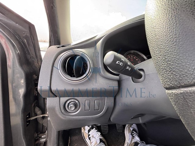 Dacia logan mcv laureate, 2019 - afbeelding 11 van  35