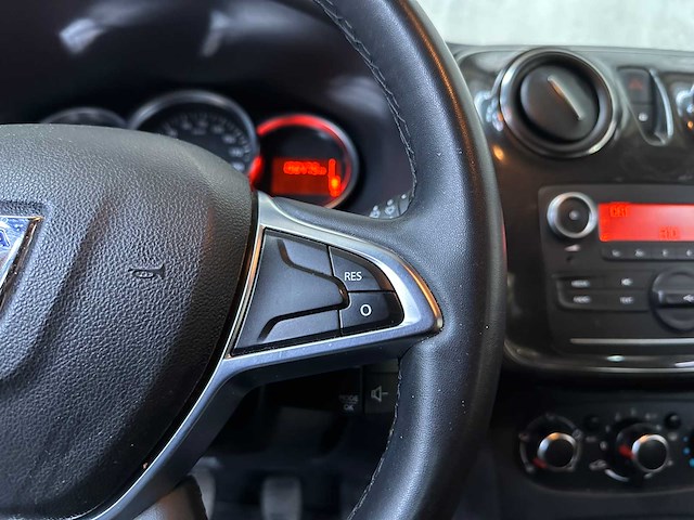 Dacia sandero 0.9 tce laureate 73pk 2019, g-092-lp - afbeelding 15 van  39