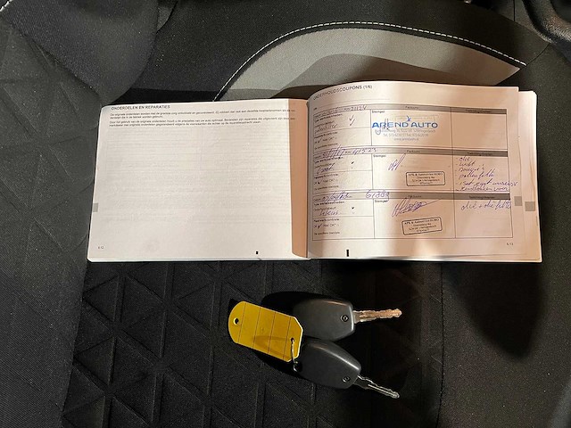Dacia sandero 0.9 tce stepway laurate, 6-xbn-99 - afbeelding 16 van  18