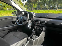 Dacia sandero 1.0 tce 90 essential *, l-218-hp - afbeelding 12 van  15