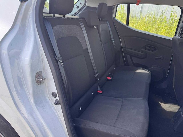 Dacia sandero 1.0 tce 90 essential* l-223-hp - afbeelding 12 van  13