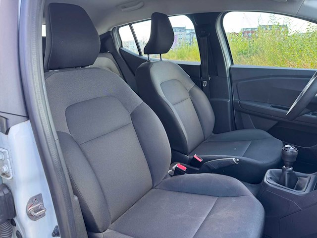 Dacia sandero 1.0 tce 90 essential* l-229-hp - afbeelding 2 van  4
