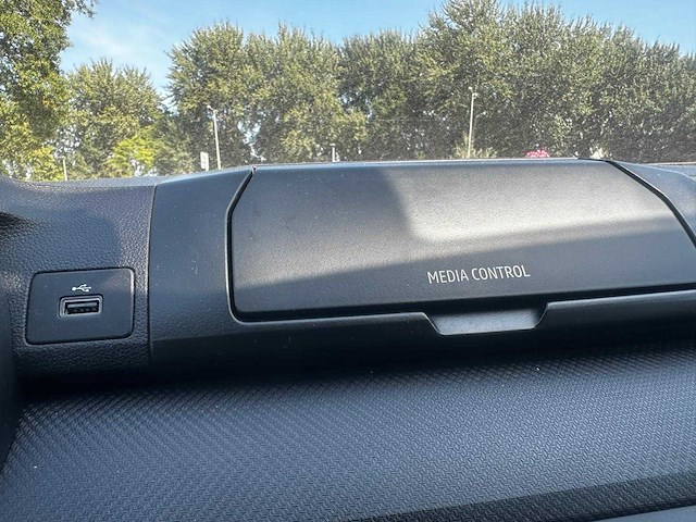Dacia sandero 1.0 tce essential * l-219-hp - afbeelding 5 van  19