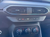 Dacia sandero 1.0 tce essential * , l-229-hp - afbeelding 2 van  13