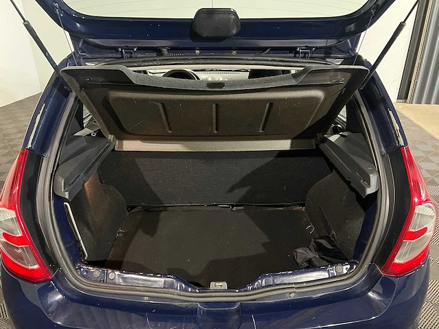 Dacia sandero 1.2 aniversare, 04-xtx-1 - afbeelding 8 van  10