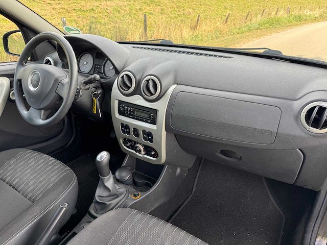 Dacia sandero 1.2 blackline, 58-sjr-7 - afbeelding 4 van  18