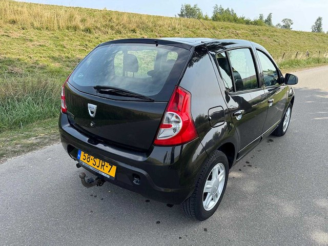 Dacia sandero 1.2 blackline, 58-sjr-7 - afbeelding 9 van  15